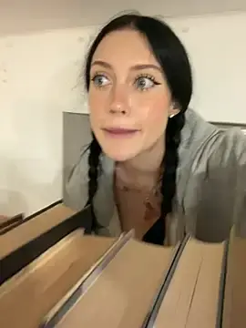 Stripchat Live Sex Cam of Melissa_crazy