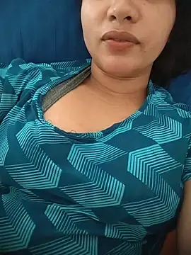 Stripchat Live Porn of Yara0k