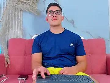Stripchat Live Sex Cam of JeffDaltton