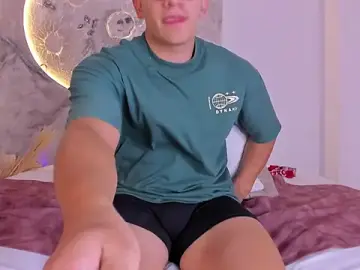 Stripchat Live Sex Cam of JeffDaltton