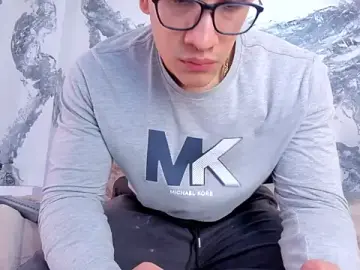 Stripchat Free Porn Cam of JeffDaltton
