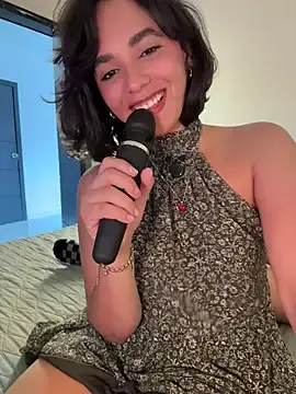 Stripchat Sex Cam of Capricho_01