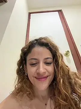 Stripchat Free Live Porn of alana15