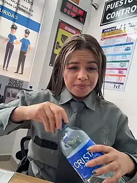 Stripchat Live Sex of Ariana-07