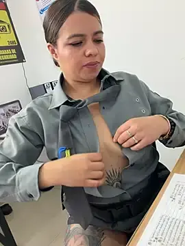 Stripchat Sex Cam of Ariana-07