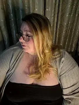 Stripchat Nude Webcam of Iceprincess2bad4u