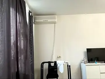 Stripchat Adult Webcam of KiraJaydes