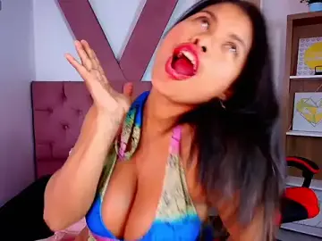 Stripchat Adult Video Chat of CamiilaReyes