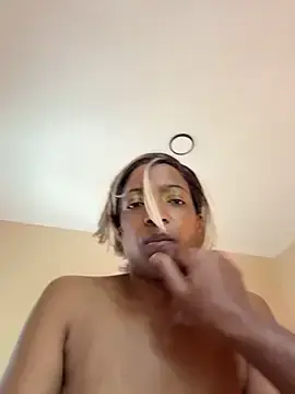 Stripchat Sex Cam of JuicyJamaican