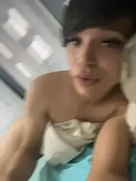 Stripchat Live Sex Cam of brankinhahott