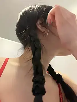 Stripchat Sex Cam of Mia_Mia_M