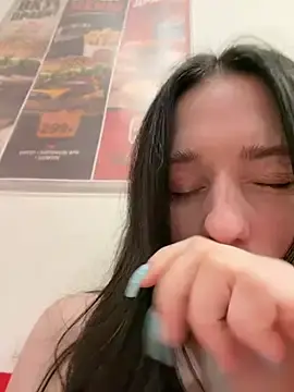Stripchat Live Sex Cam of Mia_Mia_M