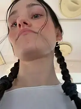 Stripchat Sex Cam of Mia_Mia_M