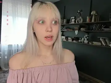Stripchat Free Live Porn of DelorisDetrich