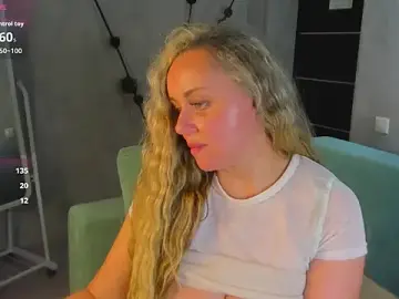 Stripchat Live Sex of Sky_Kuper