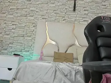 Stripchat Live Sex of Yenn_tay