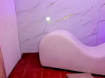 Stripchat Live Sex Cam of AmazingOrgasm