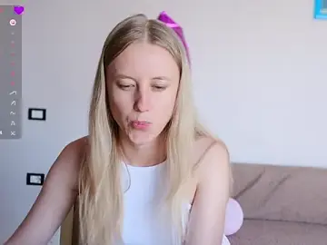 Stripchat Best Webcam of AngeelLina