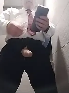 Stripchat Live Sex of BigCristh79