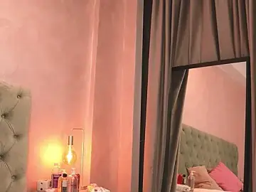 Stripchat Best live sex cam show of LeilaBie