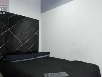 Stripchat Watch Live Sex Cams of SofiaMoonn