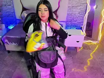 Stripchat Sex Chat of isis_tay1