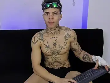 Stripchat Live Sex Cam of john_mystic