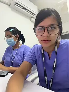 Stripchat Live Porn of Mia_Alanna