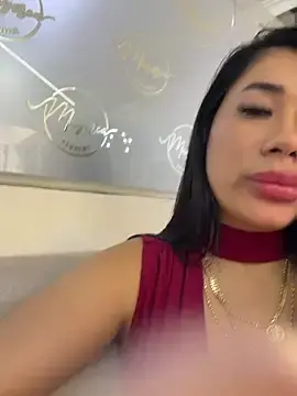 Stripchat Adult Webcam of kiim_taaylor
