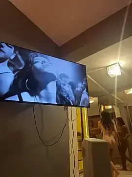 Stripchat Free Porn Cam of photomodellll