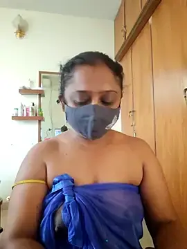 Stripchat Sex Cam of sexynayan23