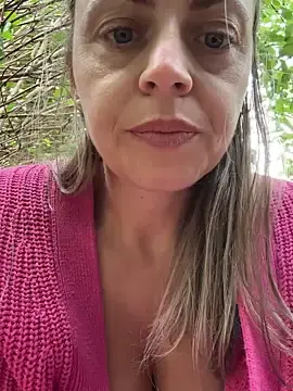 Stripchat Free Live Porn of ladywithbigass