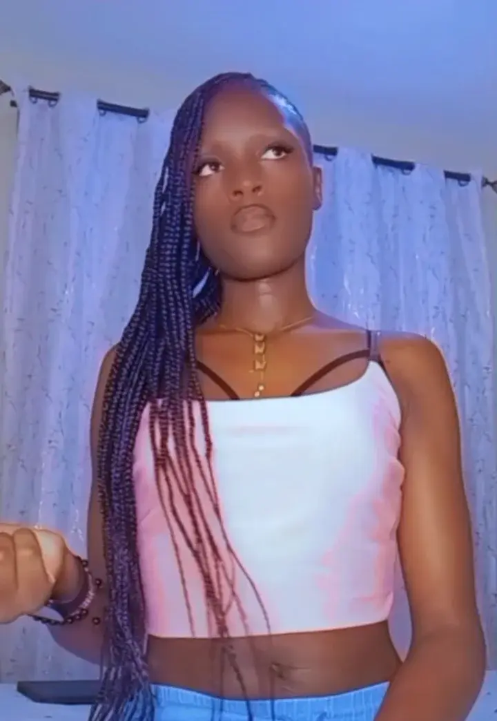 Missvee44