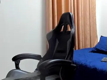Stripchat Best Webcam of Ithan_Hott