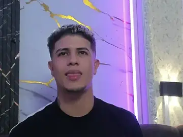 Stripchat Watch Live Sex Cams of dominic_connor