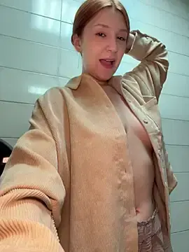 Stripchat Live Porn of katexxxx