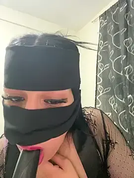 Stripchat Live Sex of mari_layali