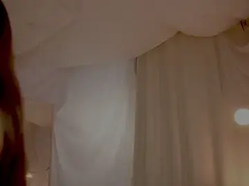 Stripchat Sex Cam of arizonasunrise