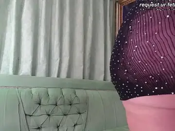 Stripchat Free Porn Cam of mia_beatles
