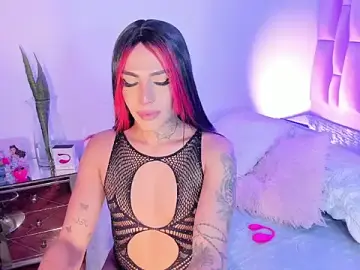 Stripchat Best live sex cam show of nicolebrunett