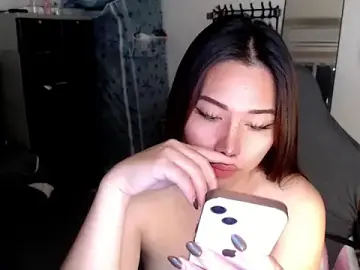 Stripchat Sex Cam of urqueendominant
