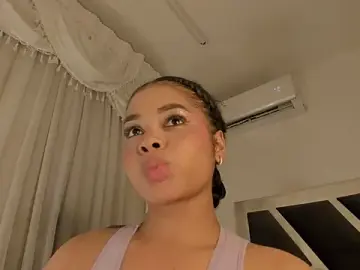 Stripchat Adult Webcams of Samanntha_Rose