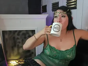 Stripchat Watch Live Sex Cams of Terra__Rouse_