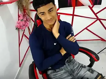 Stripchat Sex Chat of oliver-parker