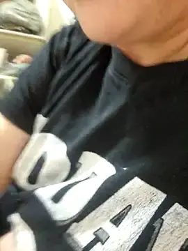 Stripchat Live Sex Cam of Off_the_Lesh