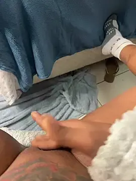 Stripchat Live Porn of ju_muniz01