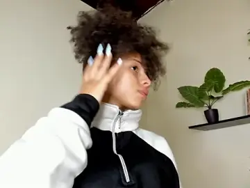 Stripchat Sex Cam of sofia_kay
