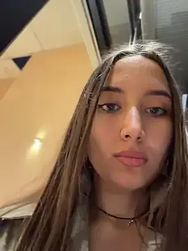 Stripchat Free Porn Cam of ICrazyOneIRL