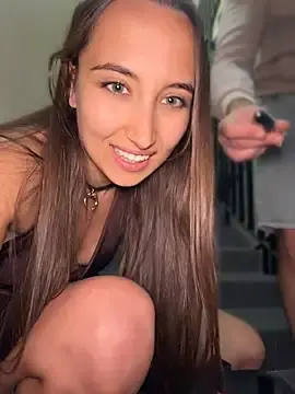 Stripchat Free Porn Cam of ICrazyOneIRL