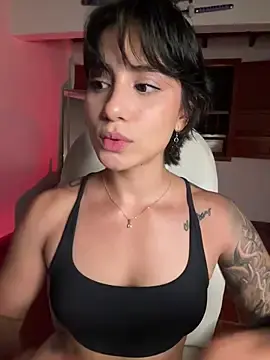 Stripchat Live Sex of Ale_Lewis